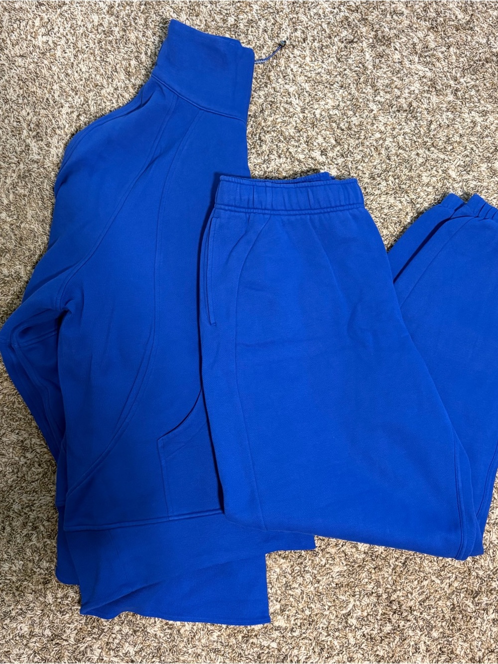 Lululemon Scuba Set